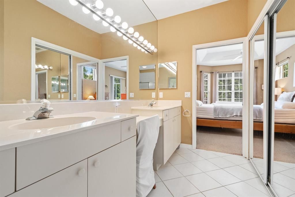 For Sale: $685,000 (3 beds, 2 baths, 2294 Square Feet)