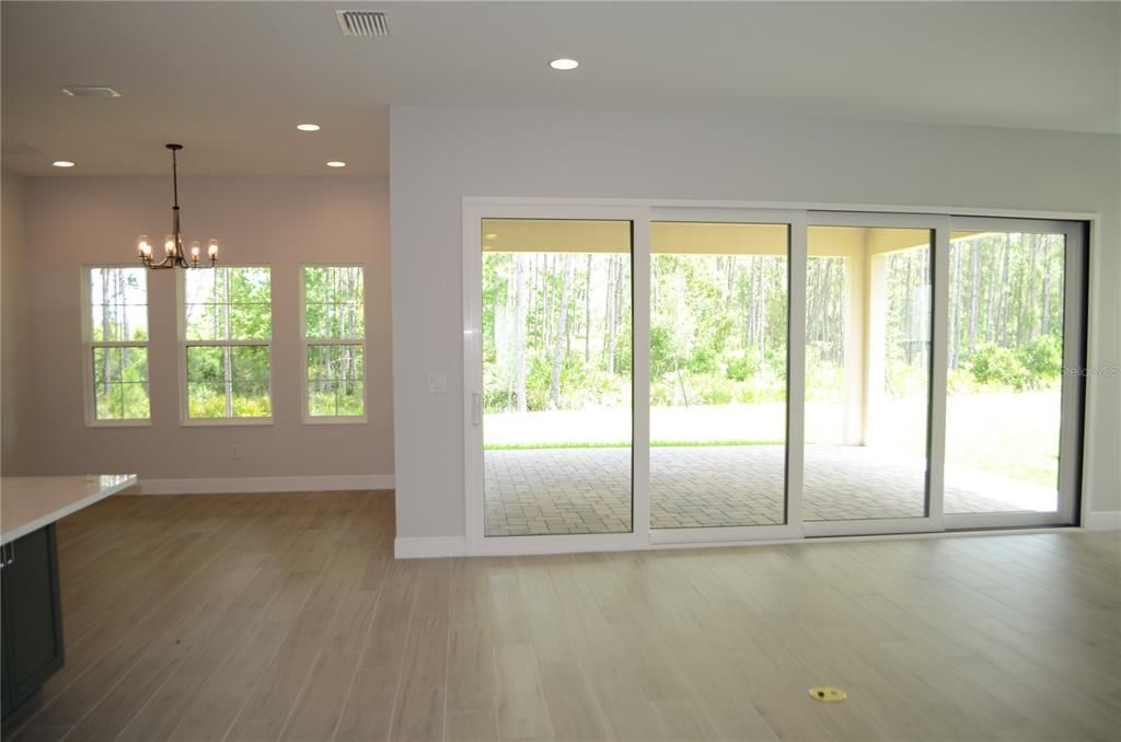 For Rent: $6,500 (6 beds, 5 baths, 4900 Square Feet)