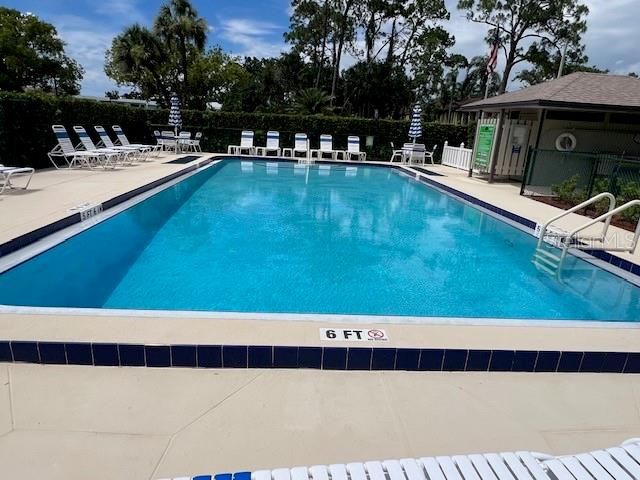 For Sale: $216,900 (2 beds, 2 baths, 1196 Square Feet)