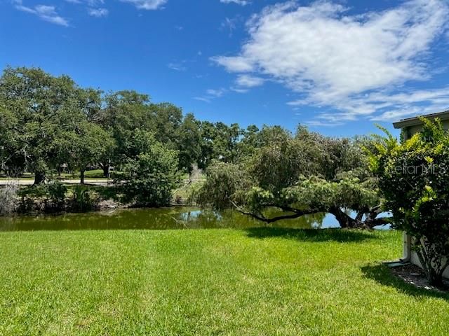 For Sale: $216,900 (2 beds, 2 baths, 1196 Square Feet)