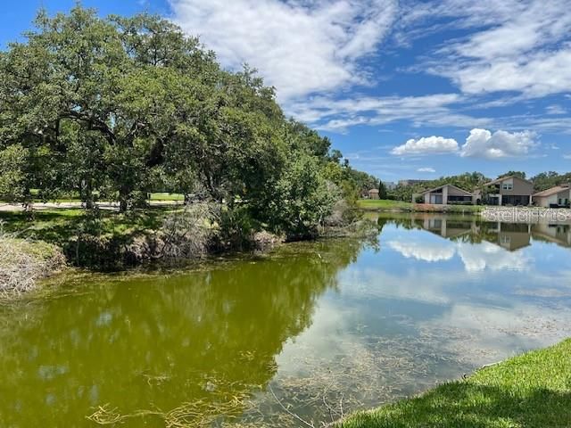 For Sale: $216,900 (2 beds, 2 baths, 1196 Square Feet)