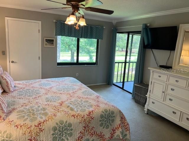 For Sale: $216,900 (2 beds, 2 baths, 1196 Square Feet)