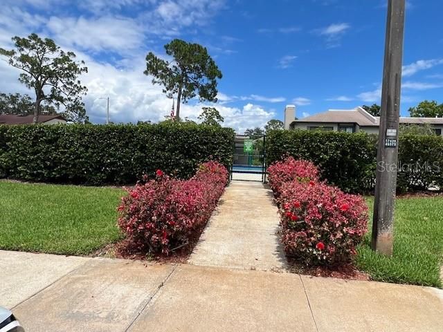 For Sale: $216,900 (2 beds, 2 baths, 1196 Square Feet)