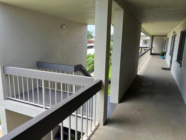 For Sale: $216,900 (2 beds, 2 baths, 1196 Square Feet)