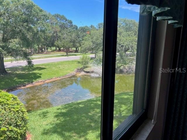 For Sale: $216,900 (2 beds, 2 baths, 1196 Square Feet)