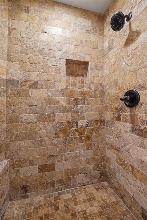 Active With Contract: $5,000 (4 beds, 2 baths, 2633 Square Feet)