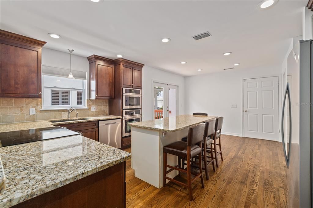 Active With Contract: $5,000 (4 beds, 2 baths, 2633 Square Feet)