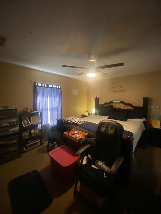 For Sale: $309,000 (3 beds, 2 baths, 1655 Square Feet)