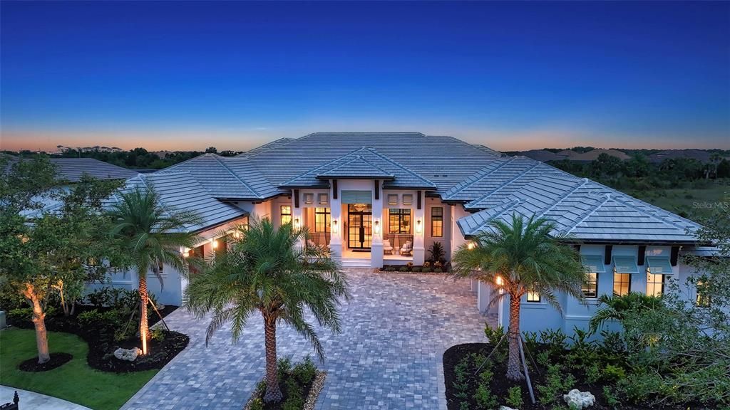 Recently Sold: $6,500,000 (4 beds, 5 baths, 5997 Square Feet)