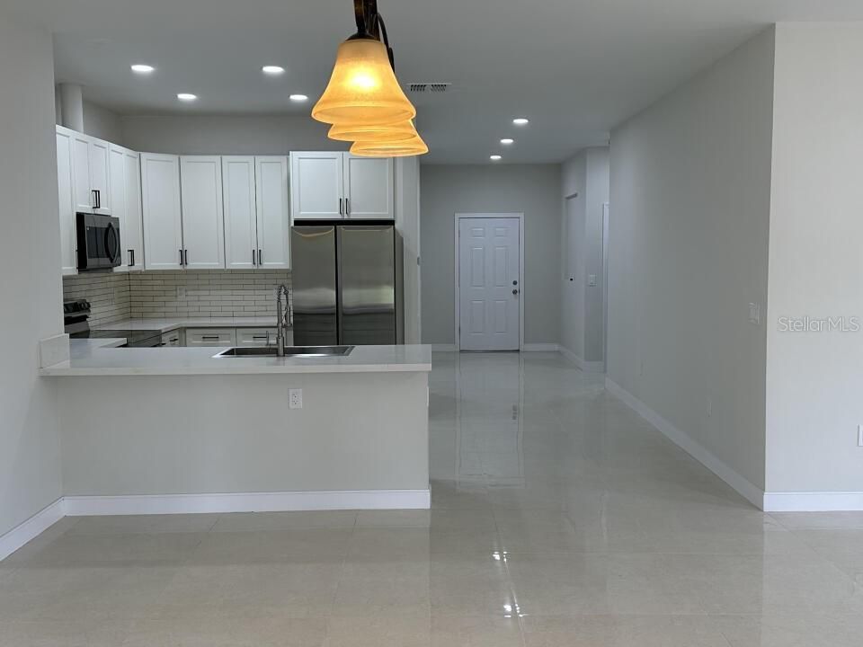 На продажу: $419,000 (3 спален, 2 ванн, 2200 Квадратных фут)