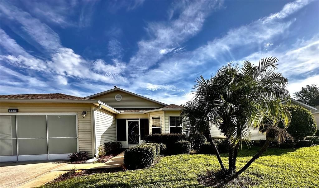 最近售出: $225,000 (2 贝兹, 2 浴室, 1176 平方英尺)