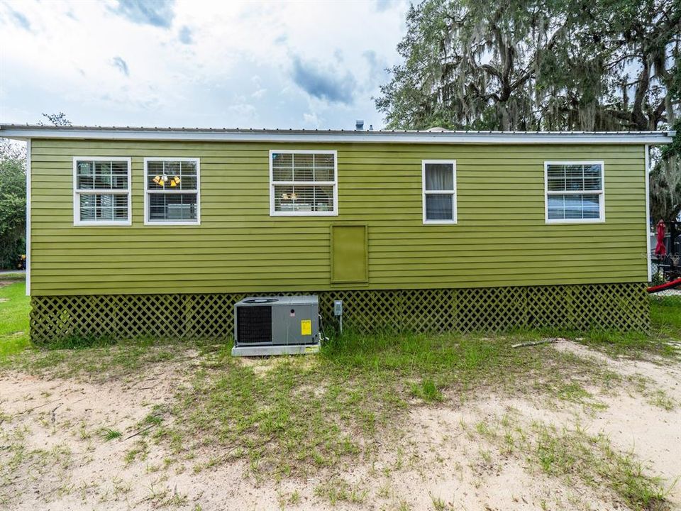 待售: $120,000 (1 贝兹, 1 浴室, 450 平方英尺)