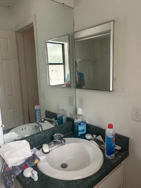 На продажу: $189,900 (3 спален, 2 ванн, 1040 Квадратных фут)