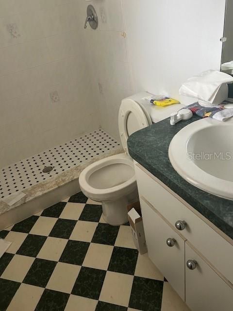 На продажу: $189,900 (3 спален, 2 ванн, 1040 Квадратных фут)