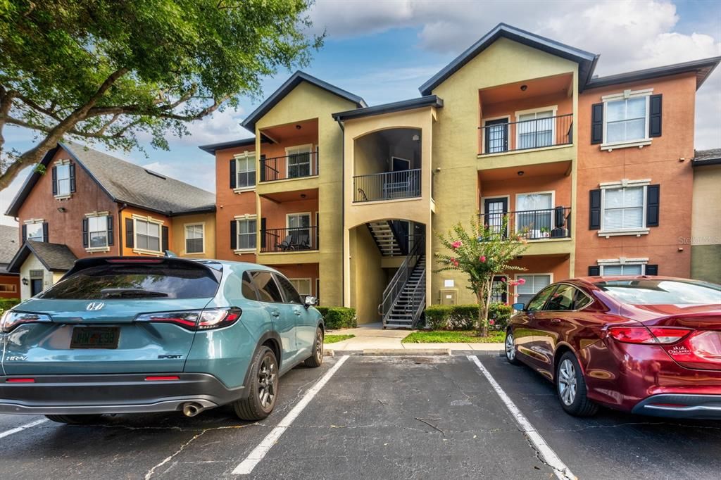 最近售出: $167,950 (1 贝兹, 1 浴室, 713 平方英尺)