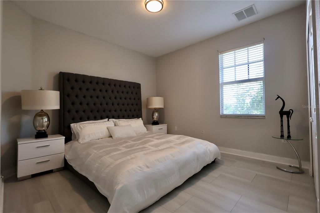 В аренду: $2,200 (3 спален, 2 ванн, 1644 Квадратных фут)