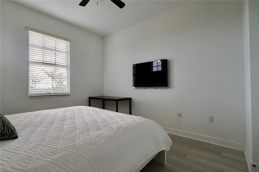 В аренду: $2,200 (3 спален, 2 ванн, 1644 Квадратных фут)