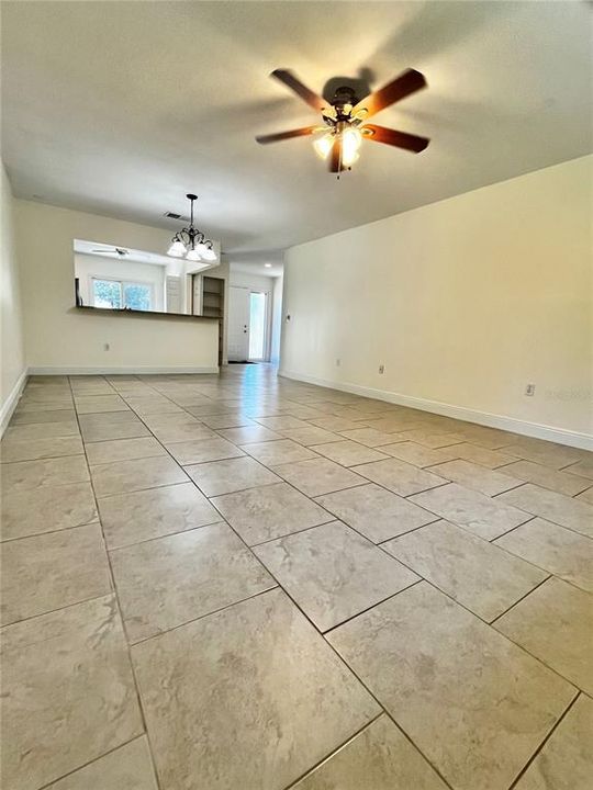 Active With Contract: $2,195 (3 beds, 2 baths, 1298 Square Feet)