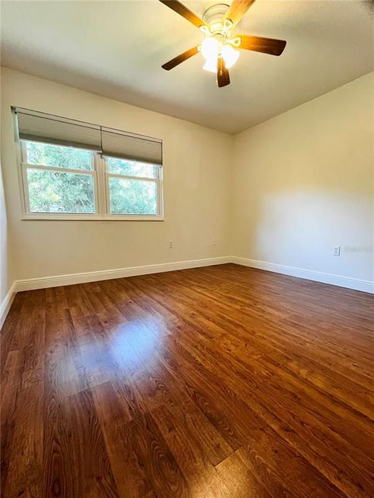 Active With Contract: $2,195 (3 beds, 2 baths, 1298 Square Feet)