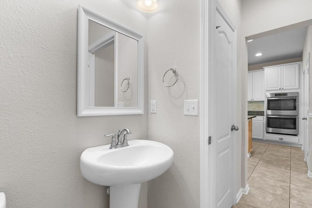 For Sale: $340,000 (3 beds, 2 baths, 2297 Square Feet)