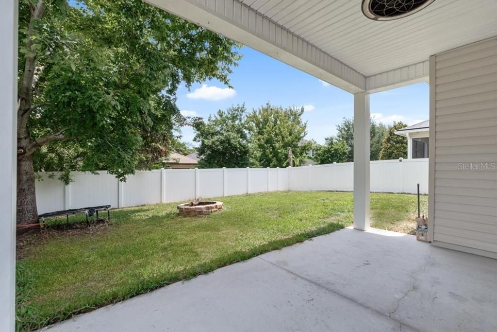 For Sale: $340,000 (3 beds, 2 baths, 2297 Square Feet)