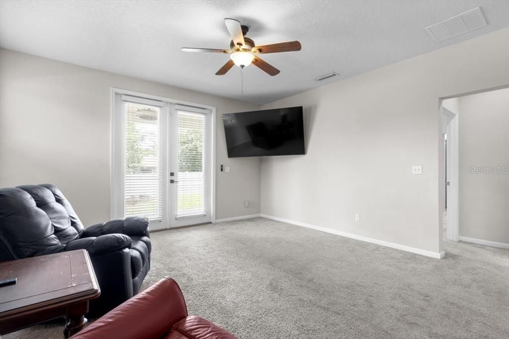 For Sale: $340,000 (3 beds, 2 baths, 2297 Square Feet)