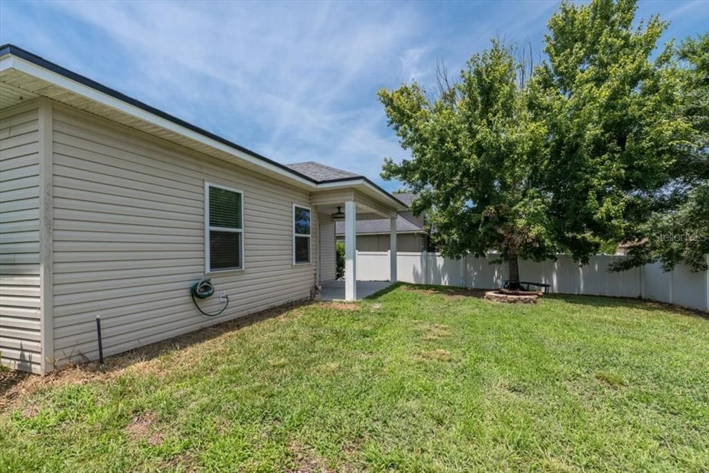 For Sale: $340,000 (3 beds, 2 baths, 2297 Square Feet)