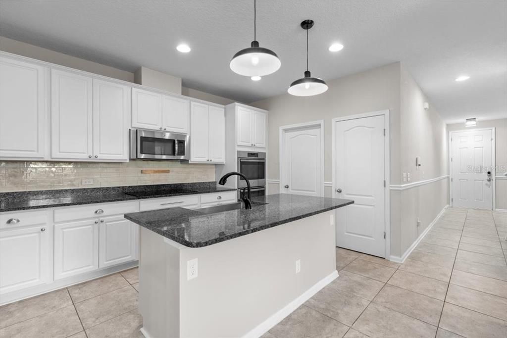 For Sale: $340,000 (3 beds, 2 baths, 2297 Square Feet)