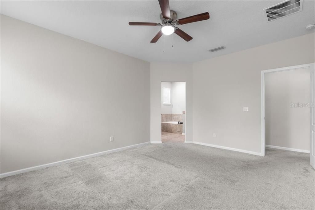 For Sale: $340,000 (3 beds, 2 baths, 2297 Square Feet)