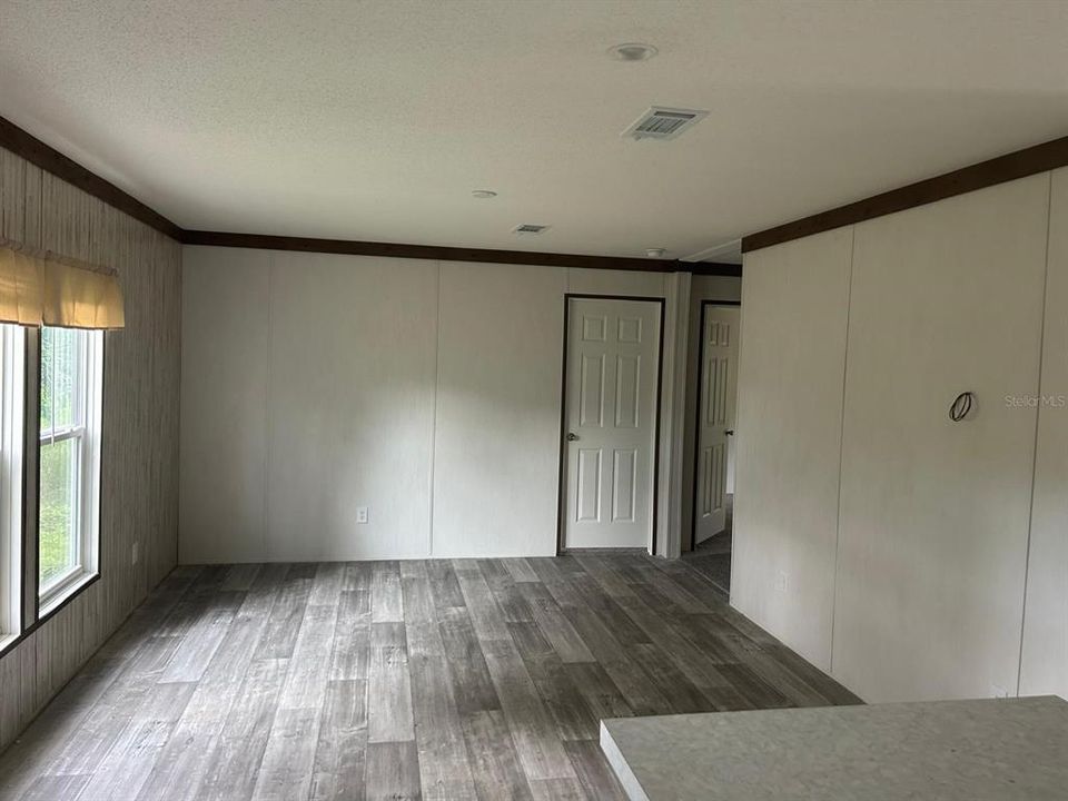 En Venta: $184,000 (3 camas, 2 baños, 936 Pies cuadrados)