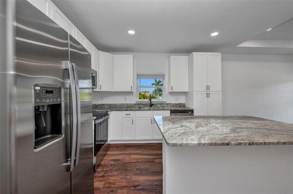 For Sale: $514,999 (4 beds, 0 baths, 1810 Square Feet)