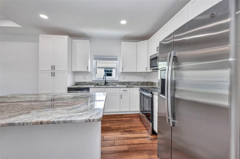 For Sale: $514,999 (4 beds, 0 baths, 1810 Square Feet)