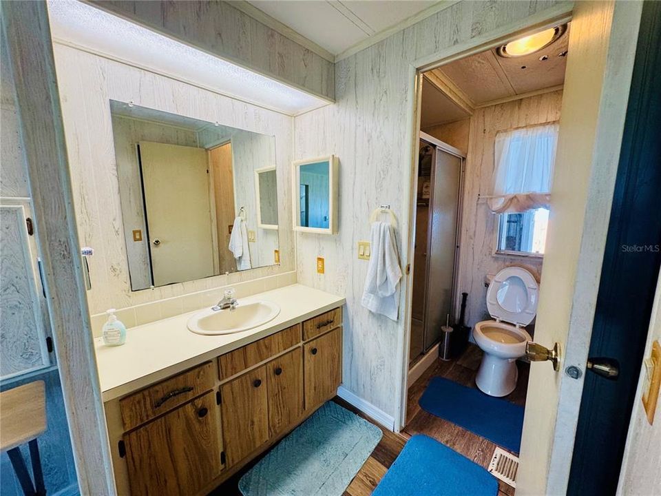 待售: $150,000 (2 贝兹, 2 浴室, 1012 平方英尺)