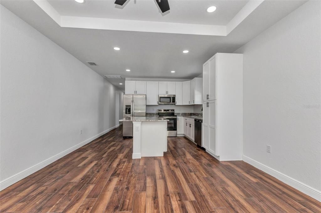 待售: $514,999 (4 贝兹, 0 浴室, 1810 平方英尺)