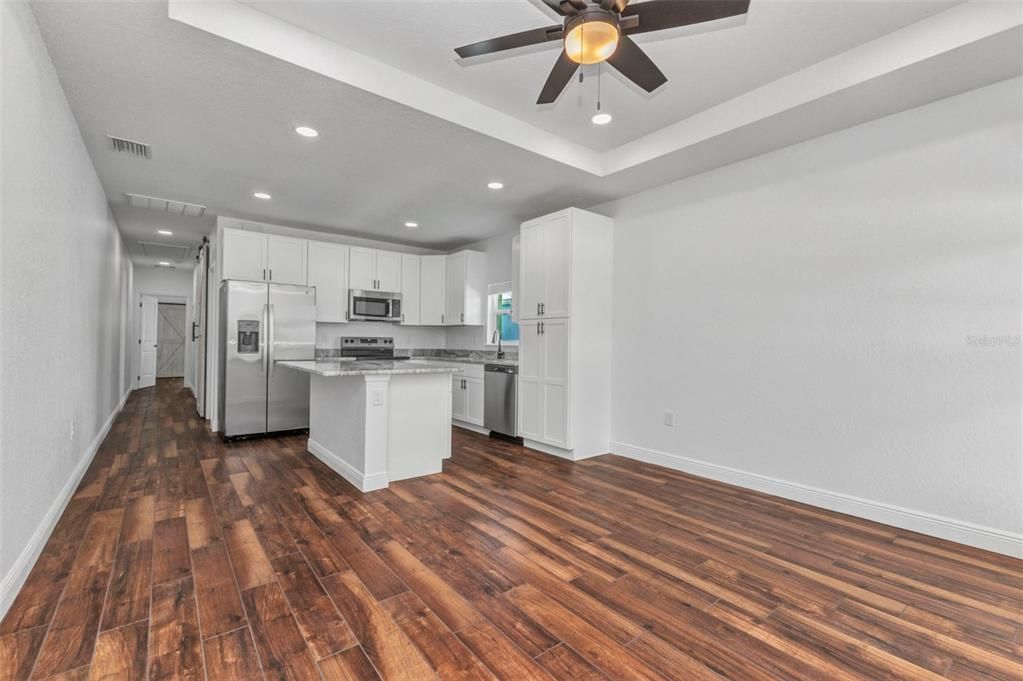 待售: $514,999 (4 贝兹, 0 浴室, 1810 平方英尺)