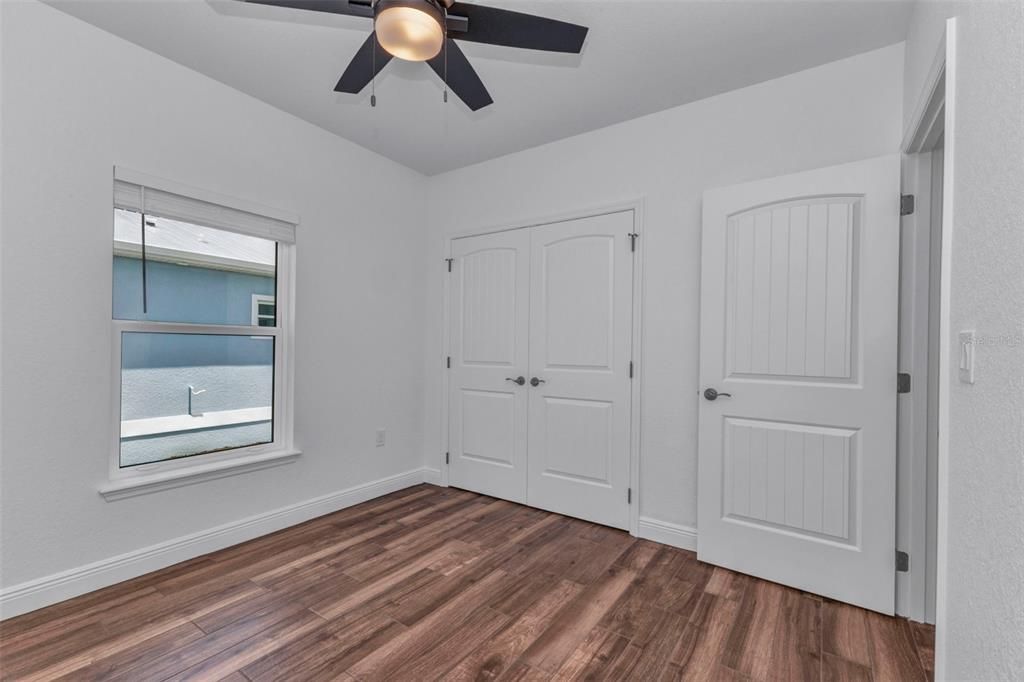 待售: $514,999 (4 贝兹, 0 浴室, 1810 平方英尺)