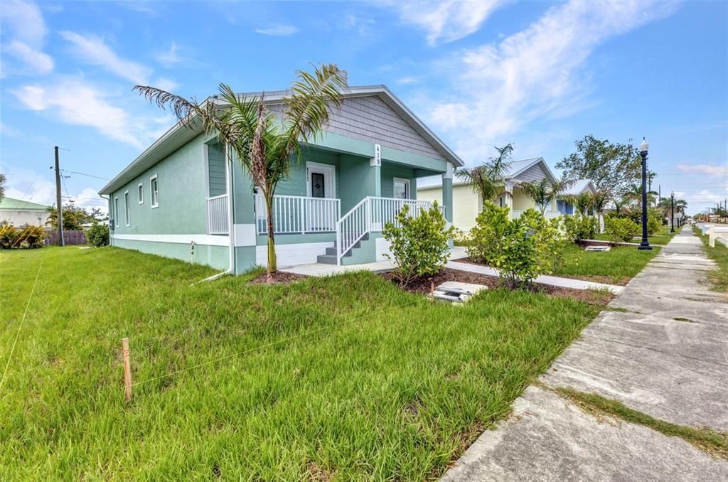 For Sale: $514,999 (6 beds, 0 baths, 1810 Square Feet)