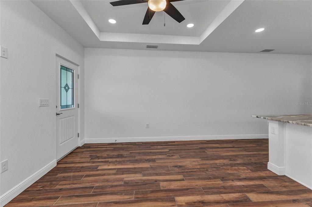 For Sale: $514,999 (6 beds, 0 baths, 1810 Square Feet)