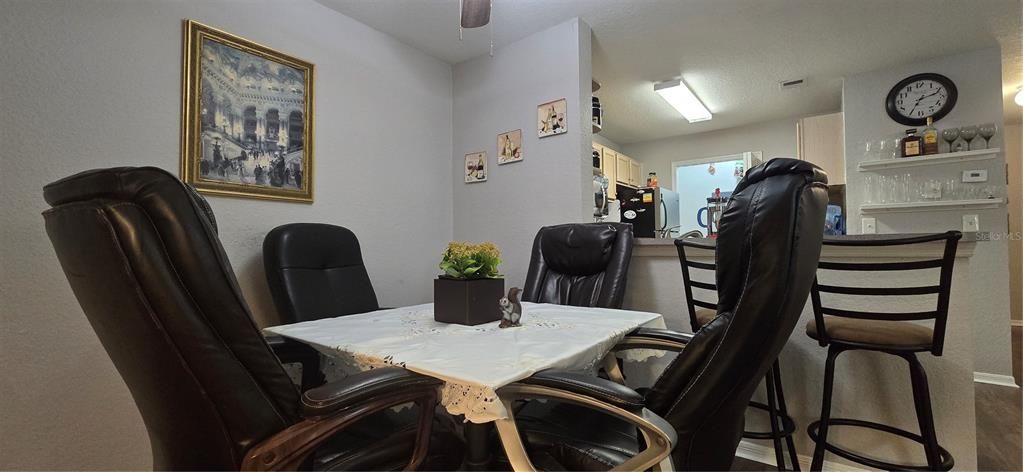 В аренду: $2,800 (3 спален, 2 ванн, 1193 Квадратных фут)