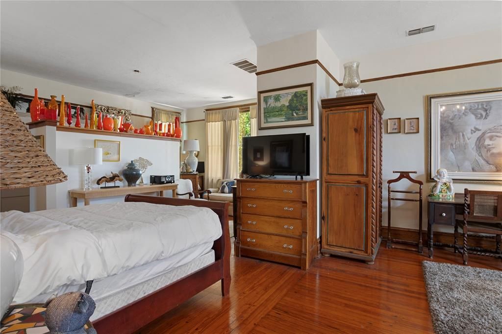 En Venta: $1,495,000 (6 camas, 5 baños, 6711 Pies cuadrados)