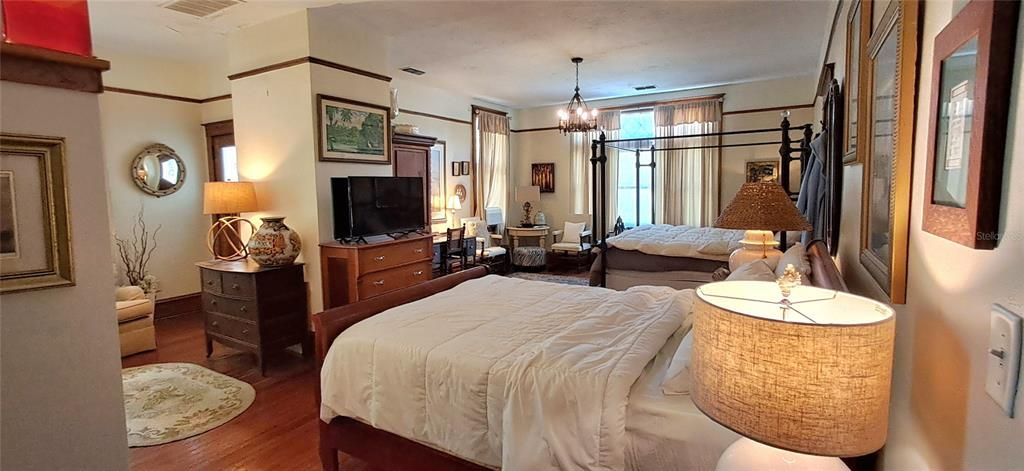 En Venta: $1,495,000 (6 camas, 5 baños, 6711 Pies cuadrados)