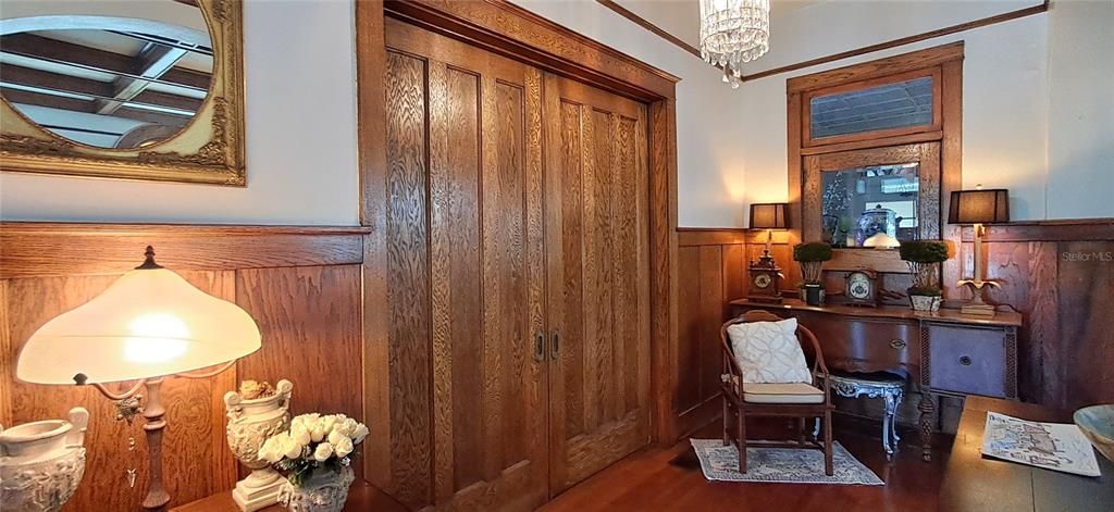 En Venta: $1,495,000 (6 camas, 5 baños, 6711 Pies cuadrados)