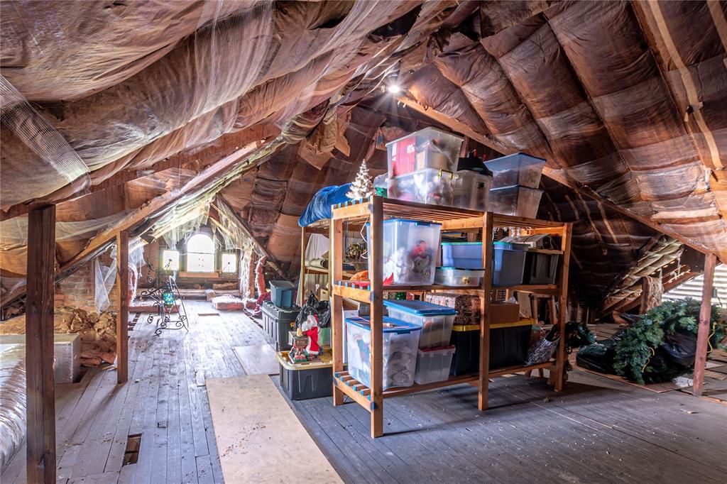 En Venta: $1,495,000 (6 camas, 5 baños, 6711 Pies cuadrados)