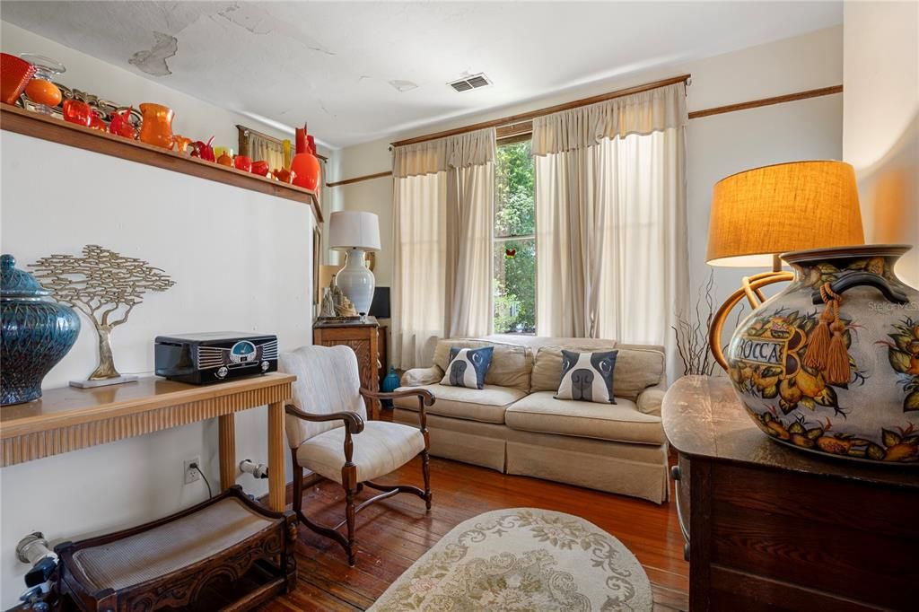 En Venta: $1,495,000 (6 camas, 5 baños, 6711 Pies cuadrados)