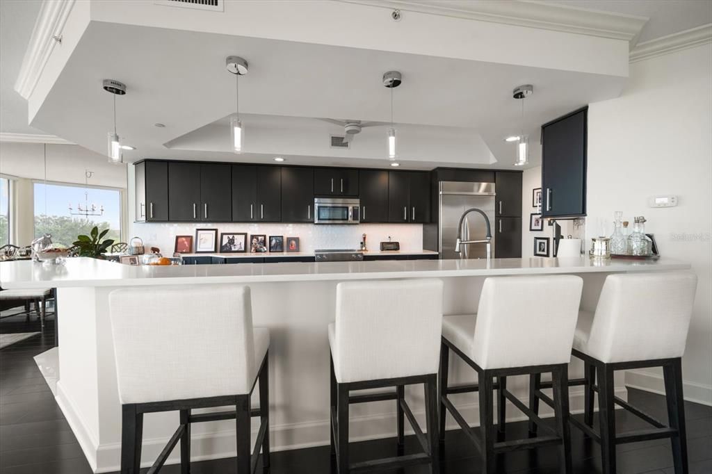 For Sale: $1,397,000 (2 beds, 2 baths, 2319 Square Feet)