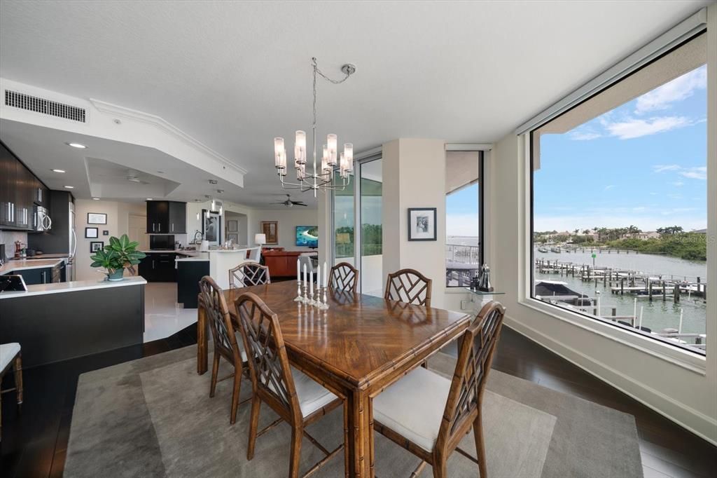 For Sale: $1,397,000 (2 beds, 2 baths, 2319 Square Feet)