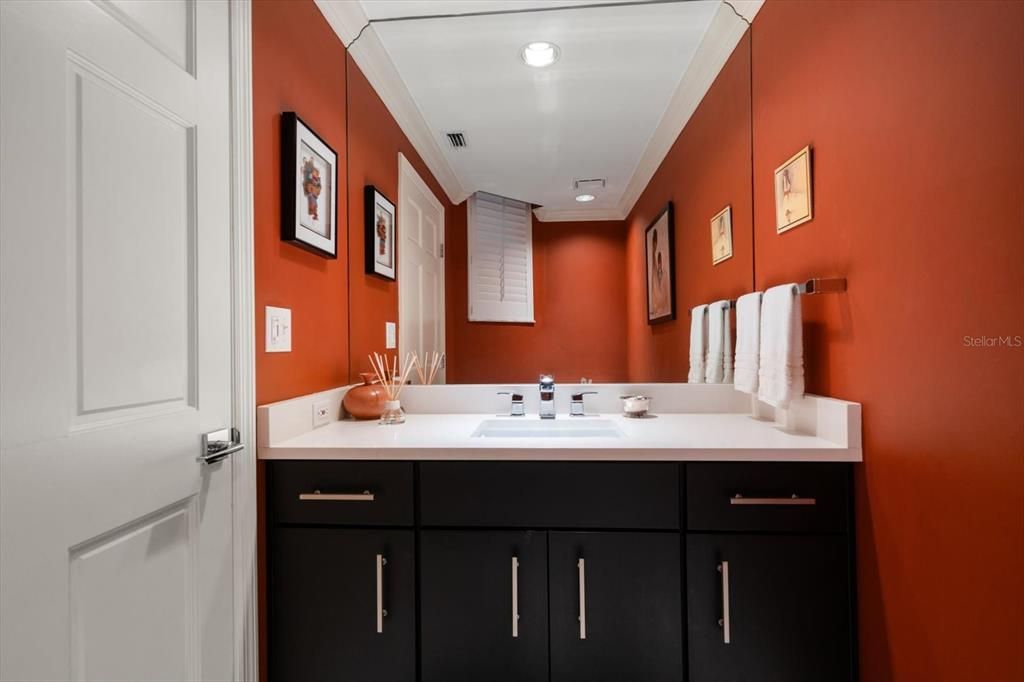 For Sale: $1,397,000 (2 beds, 2 baths, 2319 Square Feet)