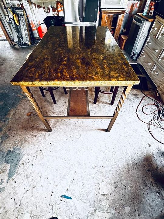 For Sale: $335,000 (3 beds, 2 baths, 2016 Square Feet)