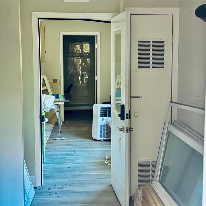 For Sale: $335,000 (3 beds, 2 baths, 2016 Square Feet)