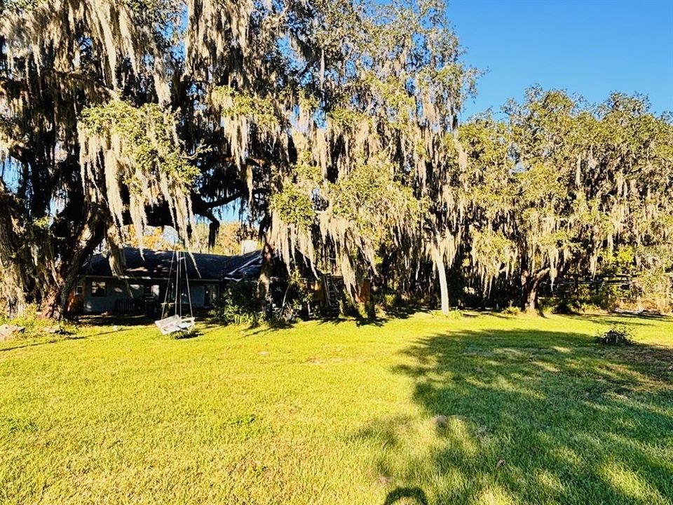 For Sale: $335,000 (3 beds, 2 baths, 2016 Square Feet)